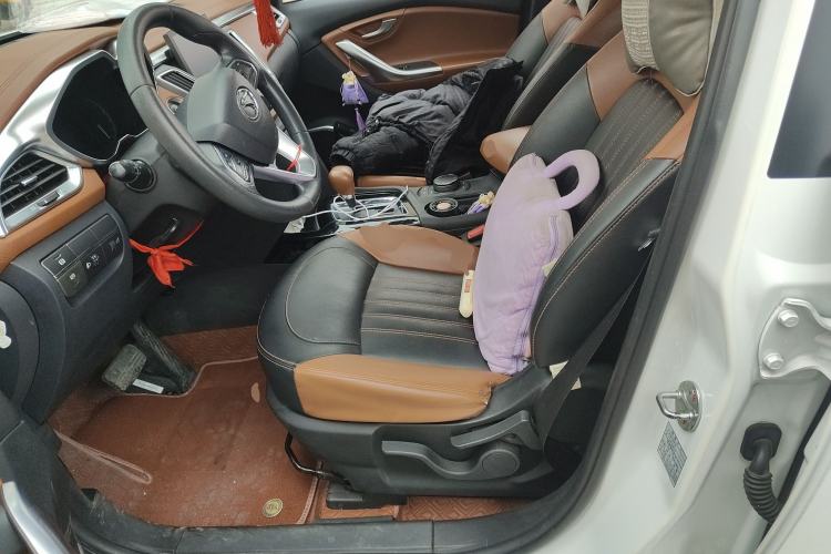 Used Soueast DX7 2017 1.5T Automatic Glory Edition
