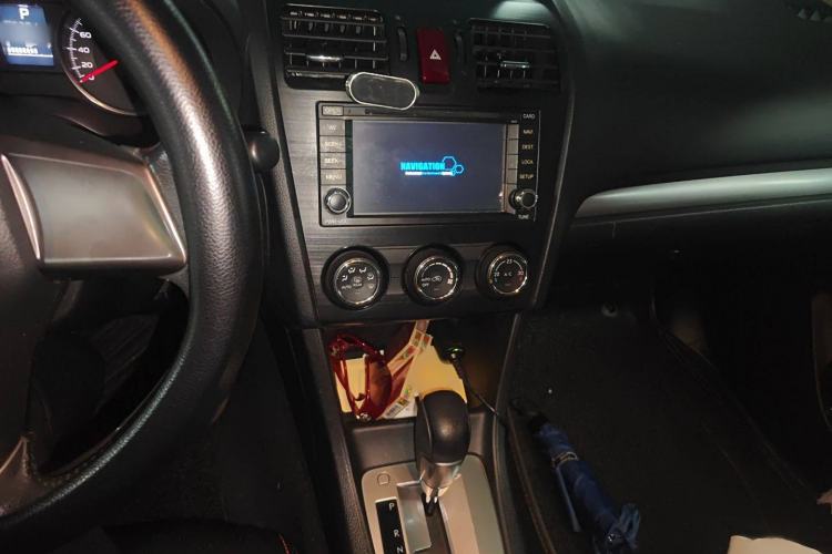 Used Subaru XV 2012 2.0i Comfort Edition
