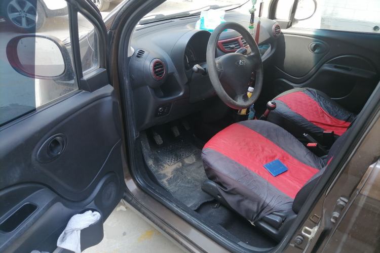 Used Chery QQ 2013 1.0L Manual Happy Edition
