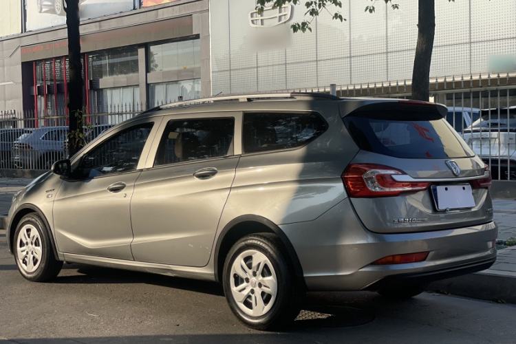 Used Baojun 310W 2017 1.5L Manual Comfort Version China V