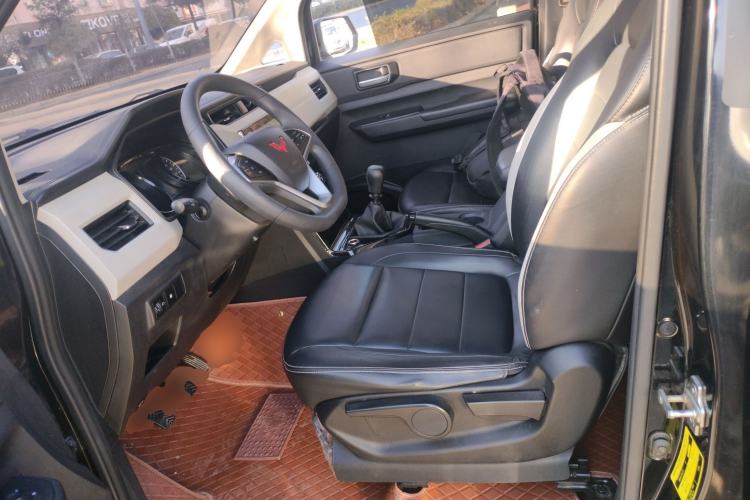 Used Wuling Zhengcheng 2021 1.5T Manual Luxury Version