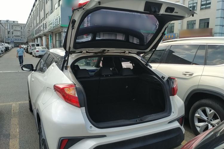 Used Toyota C-HR 2020 2.0L Leading Edition