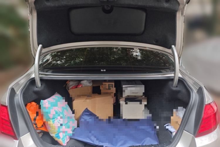 Used BMW 5 Series 2014 525Li Leading Model Trunk