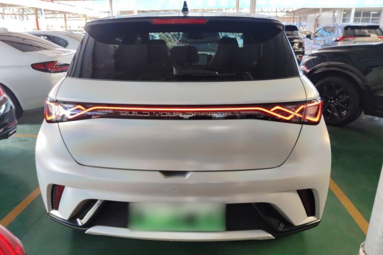 Used BYD Dolphin 2023 420 km Fashion Edition
