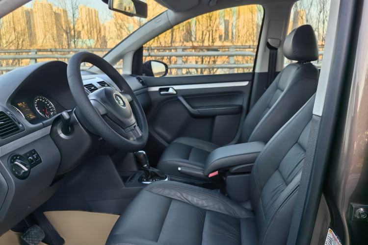 Used Volkswagen Touran 2013 1.4T DSG Comfort Edition 5-Seater
