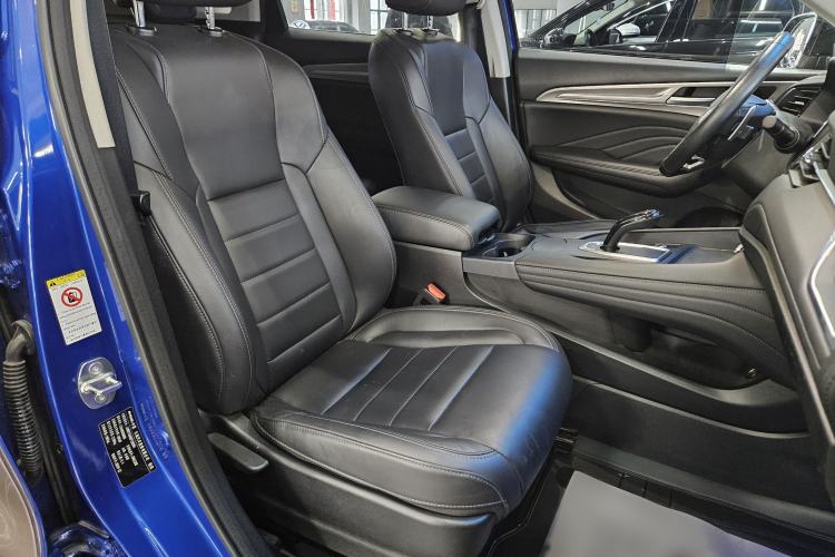 Used Haval F7 2020 2.0T Two-Wheel Drive i-Active Right Front Seat