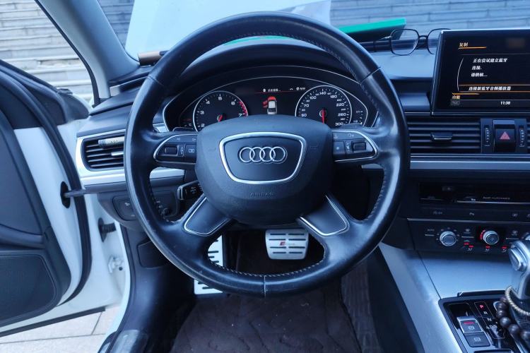 Used Audi A6L 2015 TFSI Millionth Anniversary Intelligent Model Steering Wheel