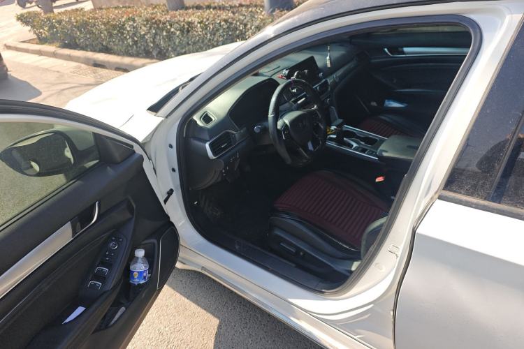Used Honda Accord 2018 260TURBO Luxury Edition China V Emission Standard Driver Seat