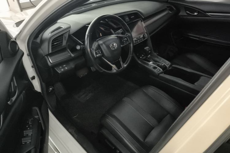 Used Honda Civic 2021 HATCHBACK 220TURBO CVT Dynamic Control
