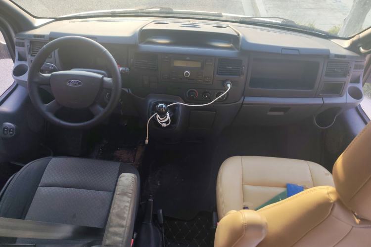 Used Ford Transit Custom 2016 2.2T Long-Wheelbase 6/7-Seater Mid-Roof Multi-Purpose Vehicle