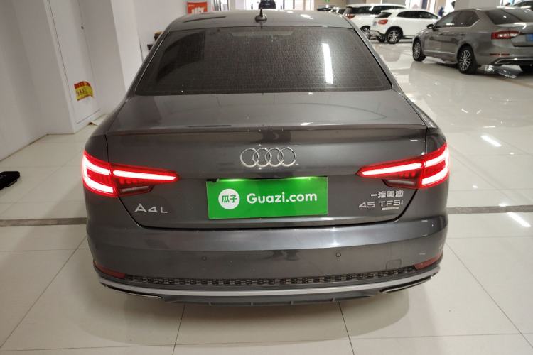 Used Audi A4L 2019 40 TFSI Fashion Edition China VI Emission Standard
