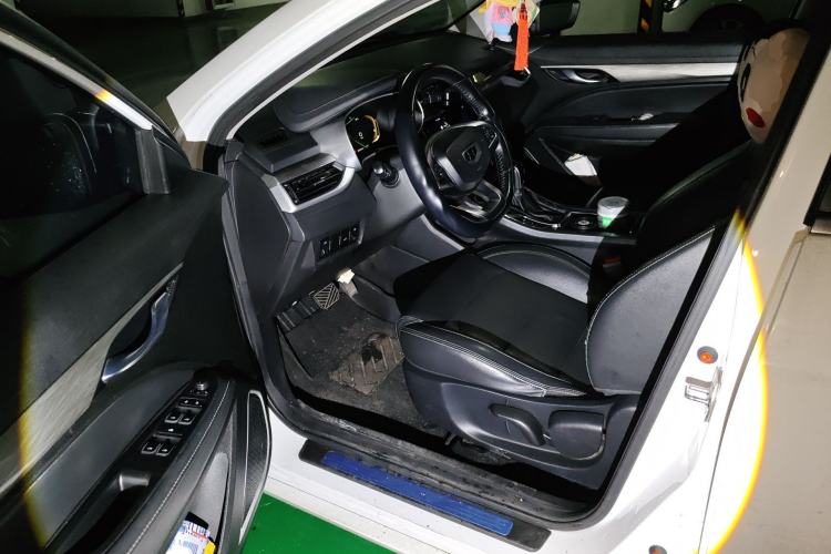 Used Geely Auto Emgrand 2019 Leading Edition 1.5L CVT Upward Asian Games Edition China V Driver Seat