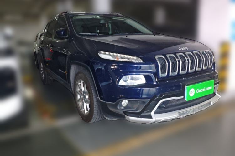Used Jeep Cherokee 2016 2.4L Leading Edition

