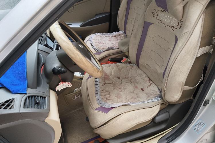 Used Hyundai Verna (older generation) 2010 Sedan 1.4L Manual Comfort GS
