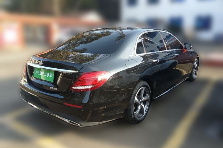 Used Mercedes-Benz E-Class 2019 Restyled E 300 L Sporty and Stylish Edition
