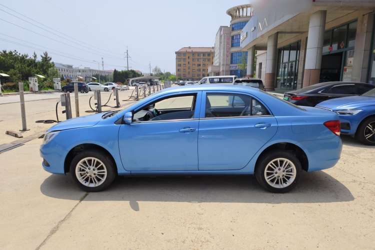 Used BYD e5 2018 Travel Edition