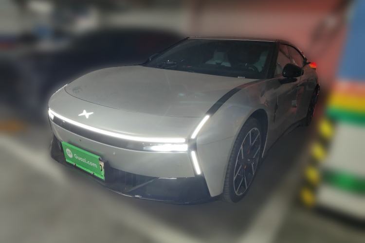 Used XPeng P7 2025 Model—750 All-Wheel-Drive High-Performance Ultra