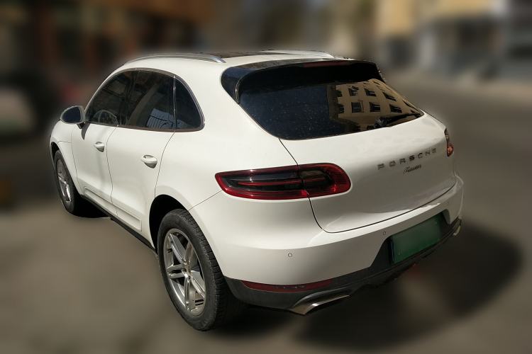 Used Porsche Macan 2014 Macan 2.0T Rear Left 45 Deg