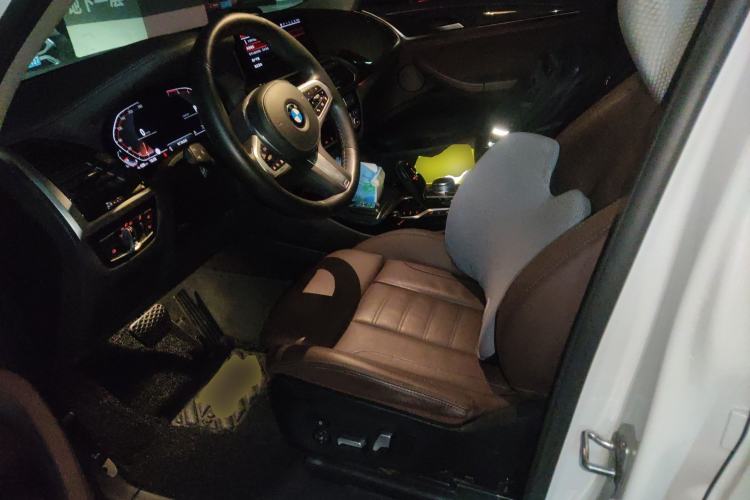 Used BMW X3 2020 xDrive30i Luxury Model with M Sport Package Left Front Seat