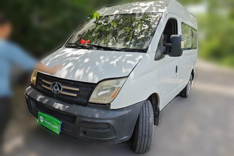 Used SAIC MAXUS Xintu V80 2012 2.5T Mid-Roof Value-Added Logistics Version E