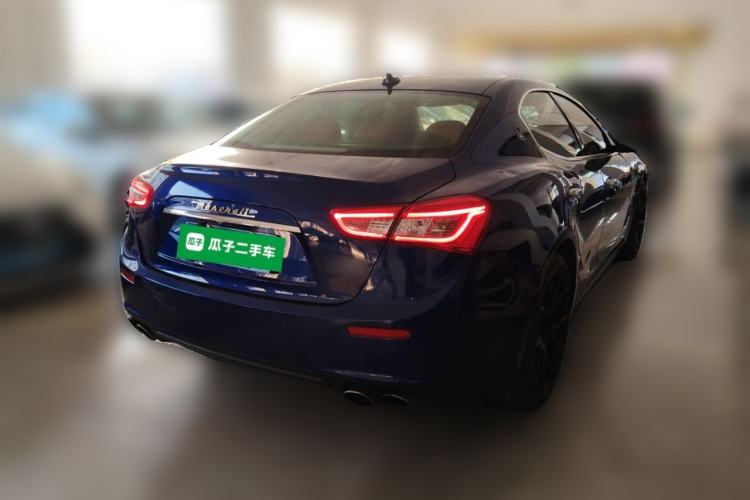 Used Maserati Ghibli 2017 3.0T Standard Edition Rear Right 45 Deg