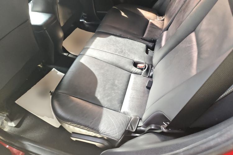 Used Toyota RAV4 2013 2.0L CVT Four-Wheel Drive New Edition