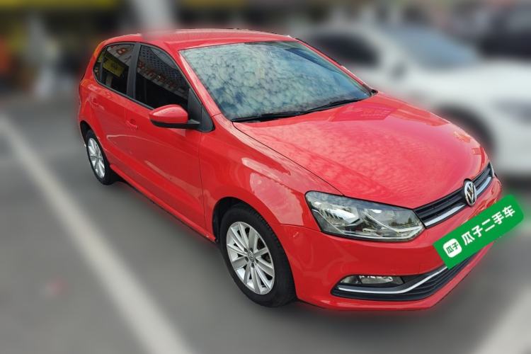 Used Volkswagen Polo 2014 1.4L Automatic Comfort Edition Front Right 45 Deg