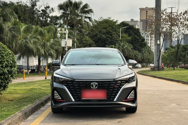 Used CHANGAN Eado 2023 Changan Edition PLUS Blue Whale NE 1.4T GDI DCT Prestige Version
