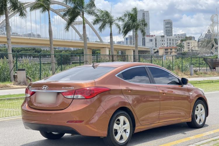 Used Hyundai Elantra (5th Generation / Langdong) 2012 1.6L Automatic Fashion Edition
