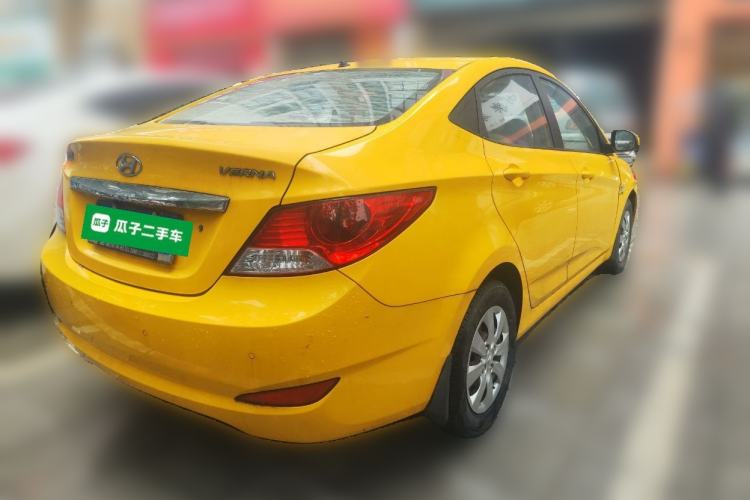 Used Hyundai Verna (older generation) 2010 Sedan 1.4L Automatic Comfort Model GS
