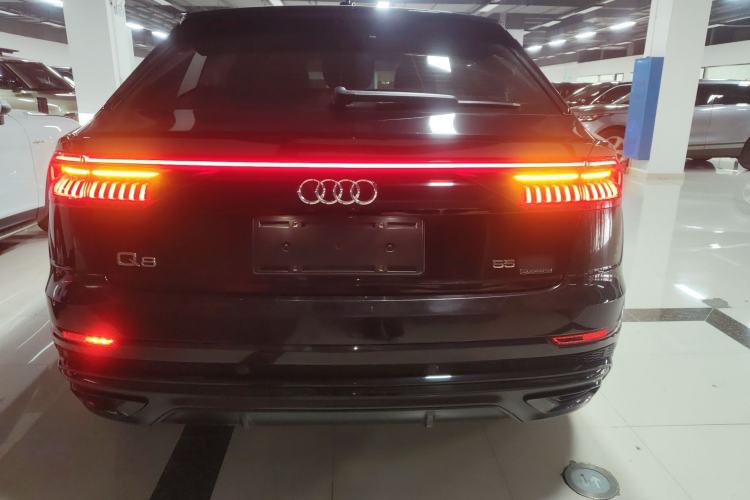 Used Audi Q8 2019 55 TFSI Luxury Dynamic Model