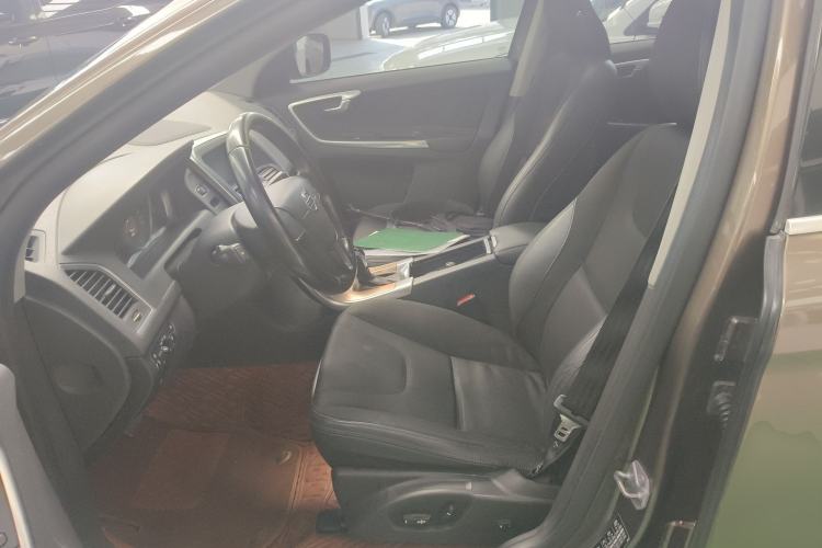 Used Volvo XC60 2015 T5 Smart Edition
