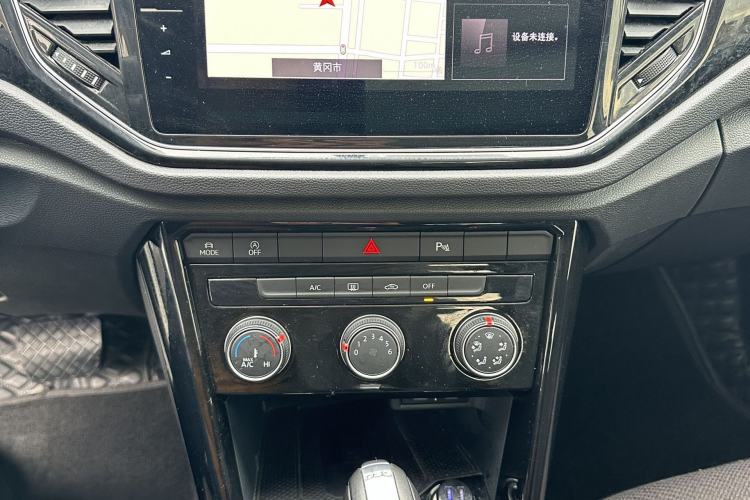 Used Volkswagen T-ROC 2021 Revised Version 280TSI DSG Two-Wheel Drive Comfort & Smart Connectivity Edition
