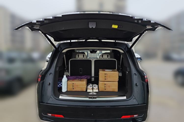 Used Denza N9 2025 Prestige Version
