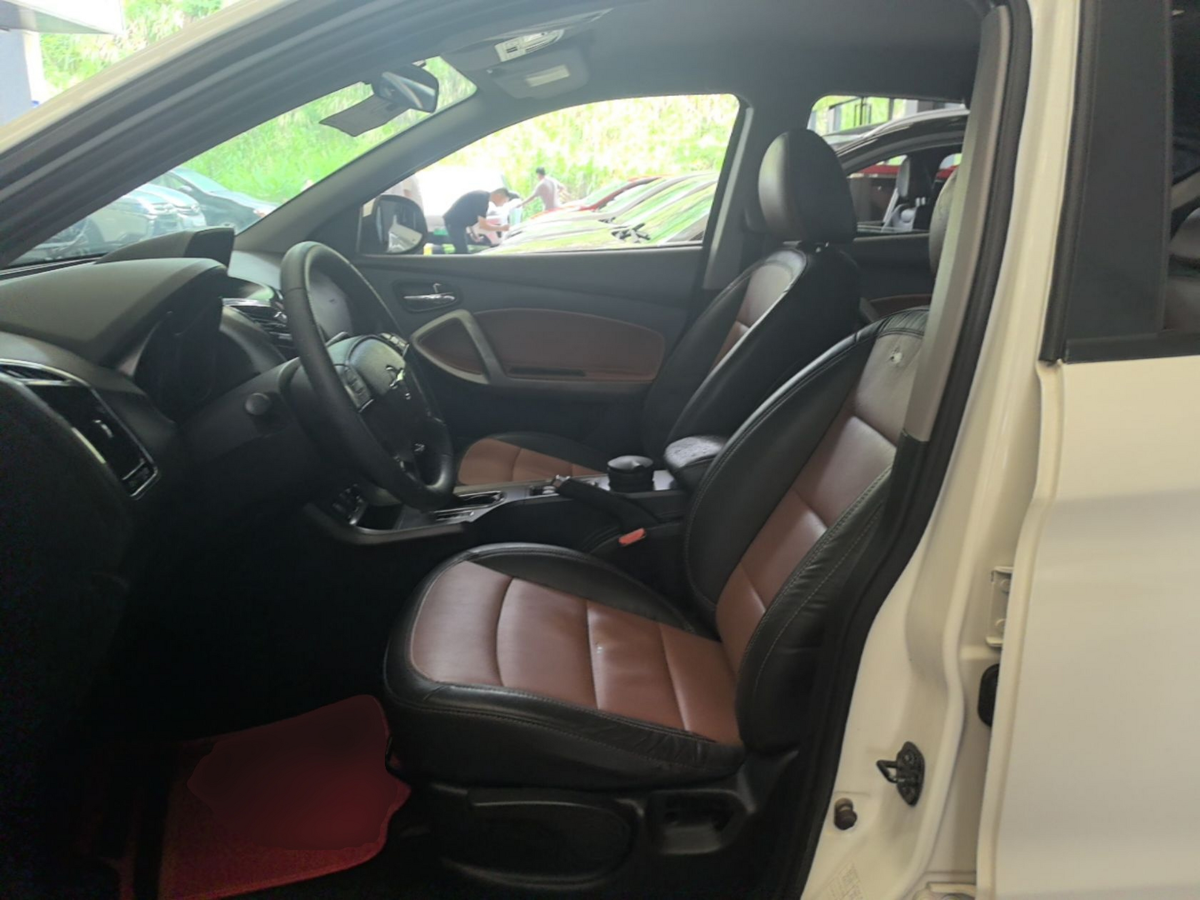 Avant de la voiture