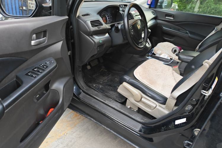 Used Honda CR-V 2012 2.0L two-wheel drive urban version Driver Seat