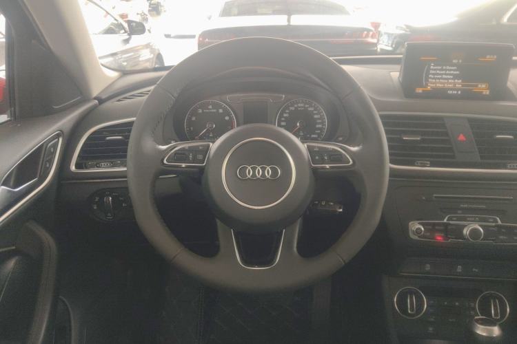 Used Audi Q3 2018 30th Anniversary Edition 30 TFSI Fashion Model
