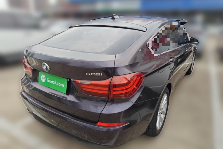 Used BMW 5 Series GT 2015 528i Leading Model Rear Right 45 Deg