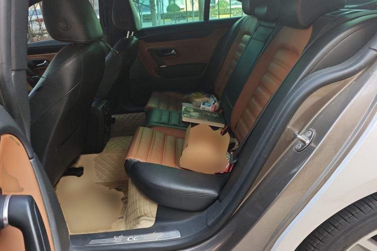 Used Volkswagen FAW-Volkswagen CC 2013 1.8TSI Luxury Model Left Rear Seat