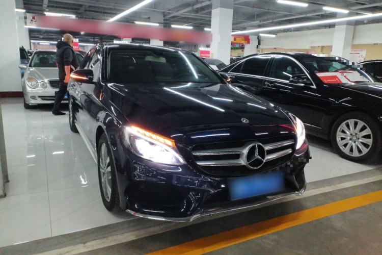 Used Mercedes-Benz C-Class 2018 C 200 L Sport Edition Front Right 45 Deg