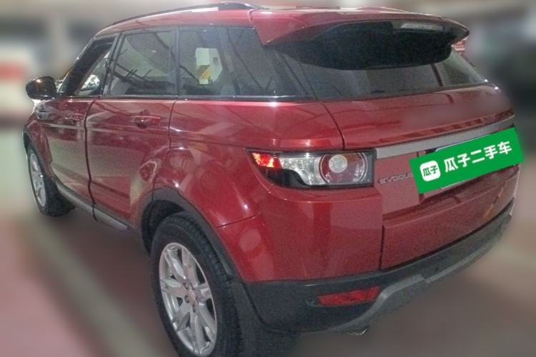 Used Land Rover Range Evoque 2014 2.0T 5-Door Luxury Edition Rear Left 45 Deg