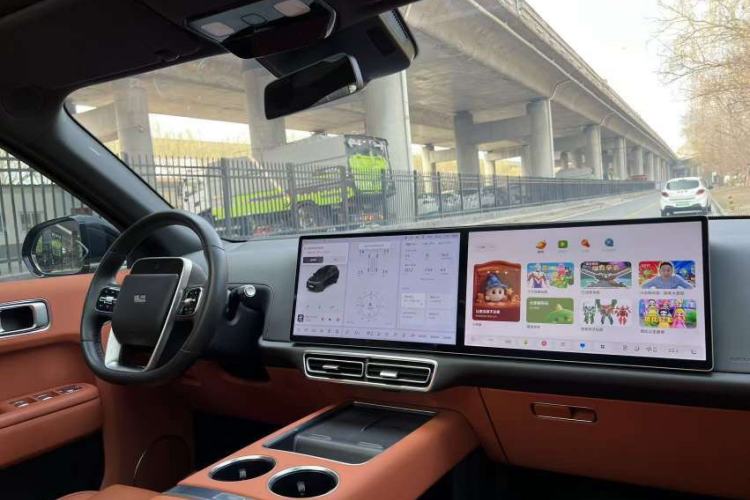 Used Li Auto L8 2023 Pro Model
