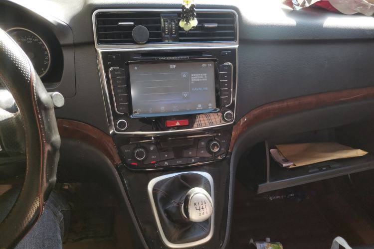 Used Haval H6 2014 Sport Version 1.5T Manual Two-Wheel Drive Elite Edition
