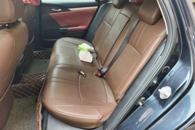 Used Honda Civic 2016 220TURBO CVT Luxury Edition
