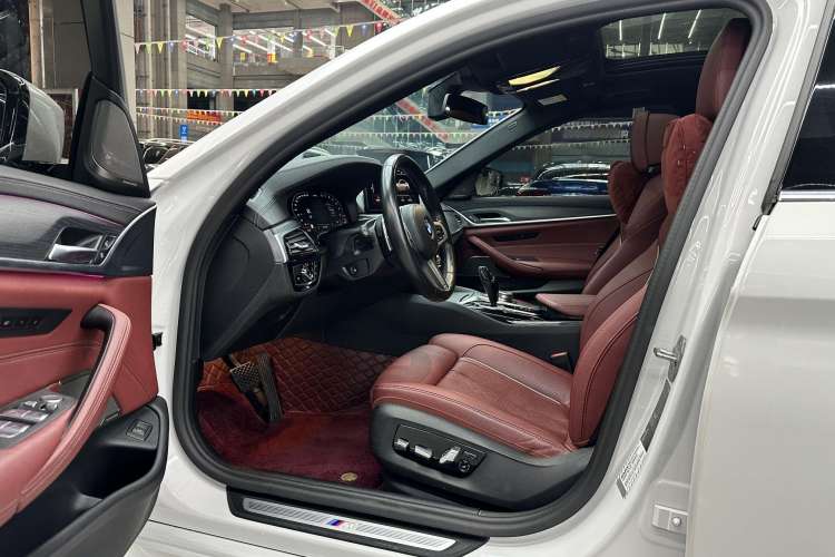 Used BMW 5 Series 2022 Restyled 530Li Luxury Edition M Sport Package