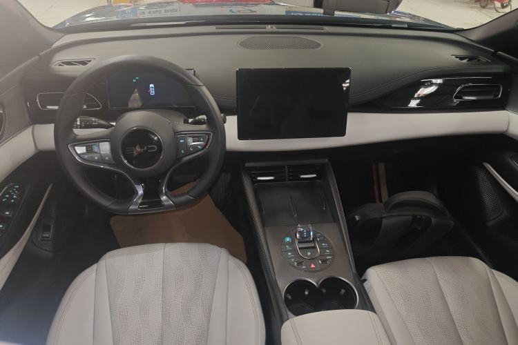Used BYD Seal 06 New Energy 2024 DM-i 120KM Luxury Model Center Console