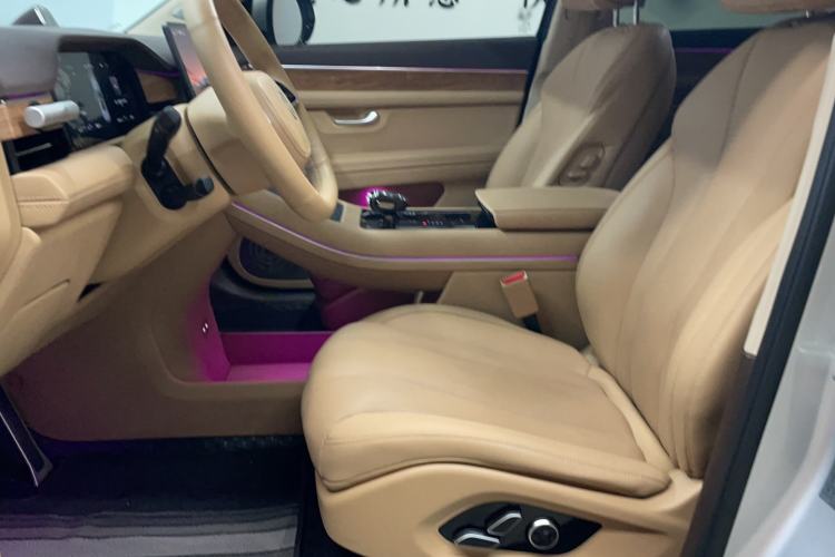 Used Hima AITO M7 2024 1.5T Intelligent Driving 4WD Max Edition 5 Seats Interior 1