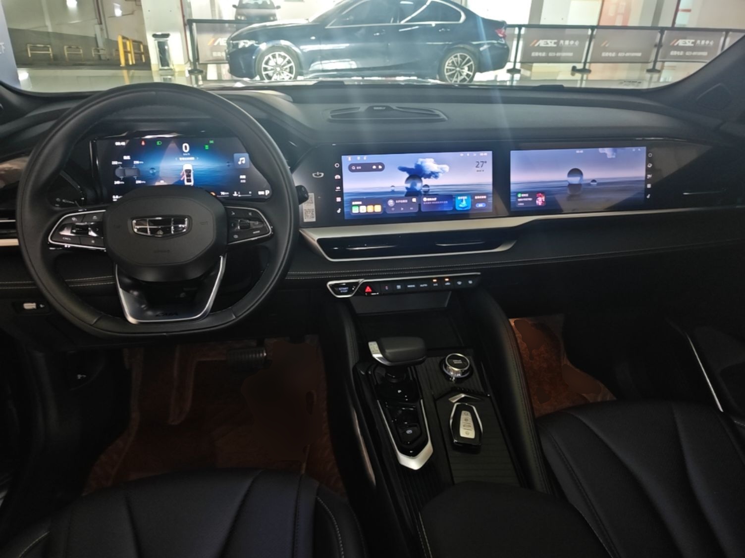 Geely Auto Monjaro L 2024 2.0TD DCT EVO Two-Wheel Drive Long-Range Version — снимка 14