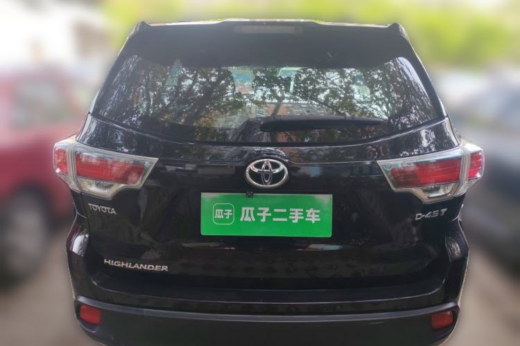 Used Toyota Highlander 2015 2.0T Two-Wheel Drive Elite Edition 7 Seats Rear