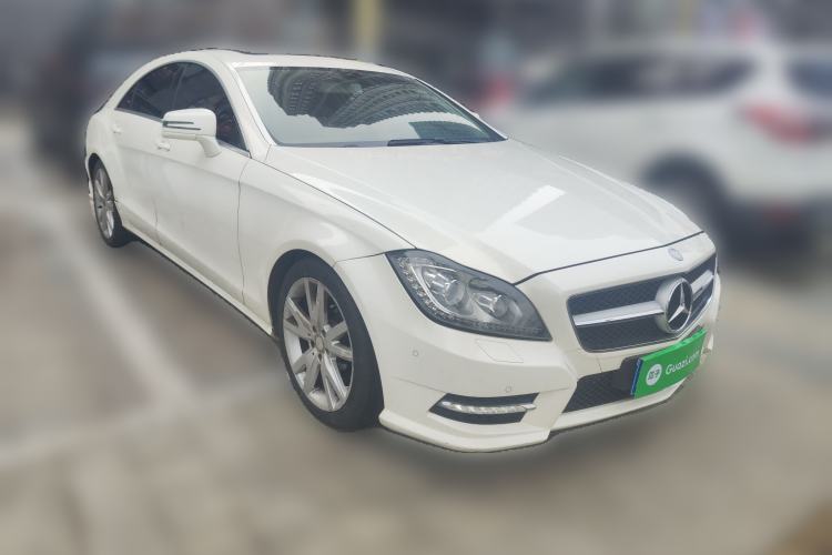 Used Mercedes-Benz CLS 2012 CLS 300 CGI Front Right 45 Deg